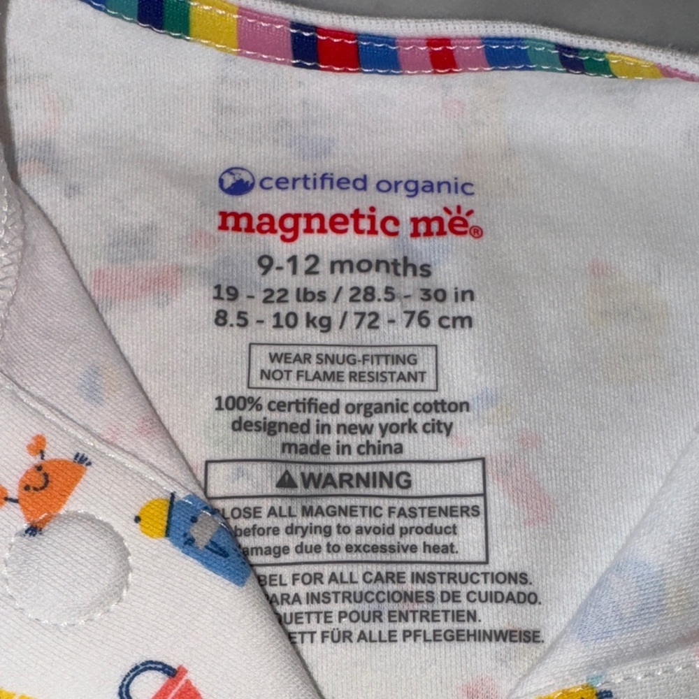 NWT Magnetic Me Organic Cotton Colorful Cartoon Print Footie 9/12M - Picture 2 of 3